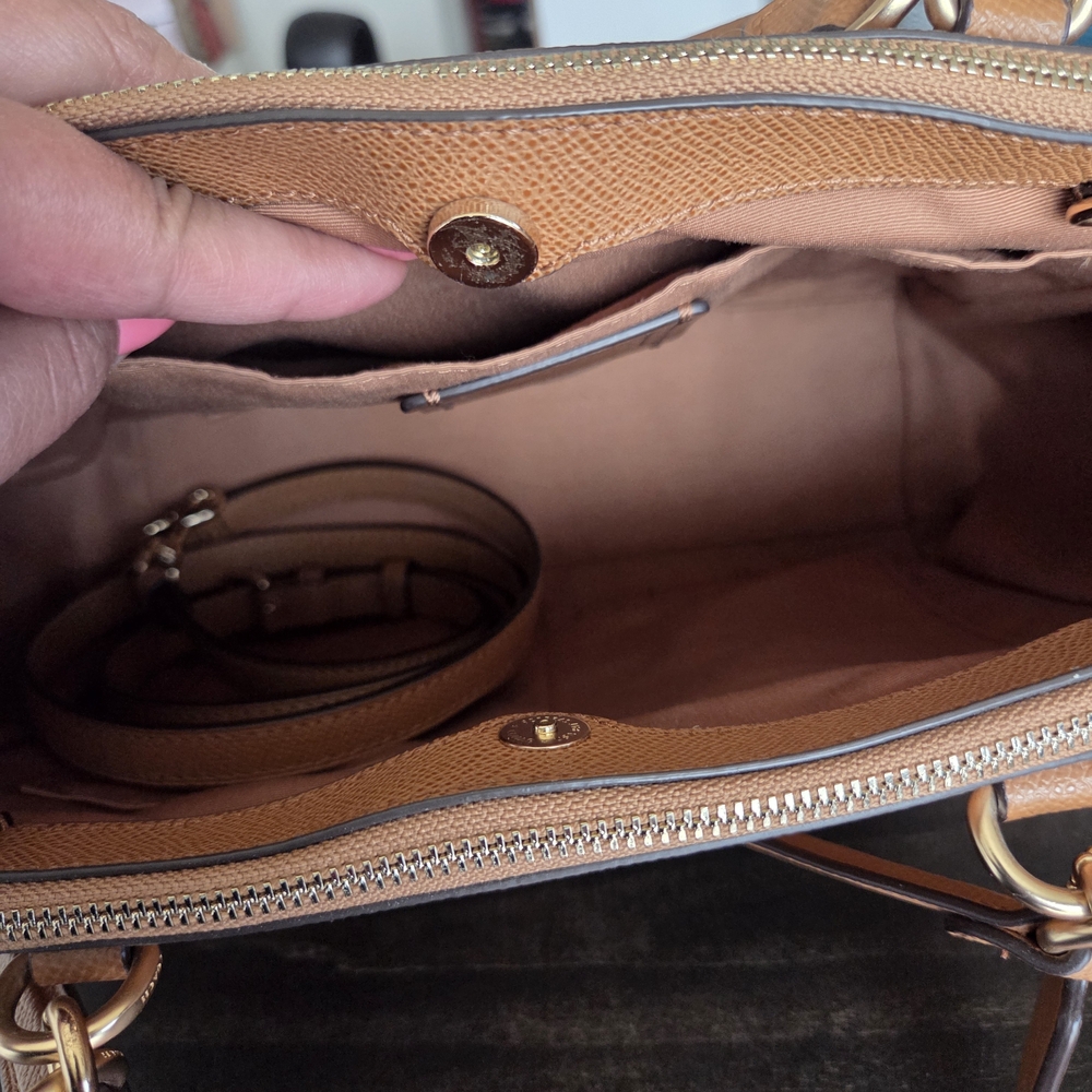 Coach Caramel Leather Savannah Carryall Bag - Picture 6 of 8